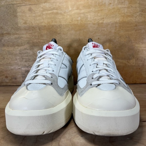 New Balance CT302 Womens Size 9.5 Shoes Sneakers White/Black/Gray Suede CT302OD - Picture 2 of 8